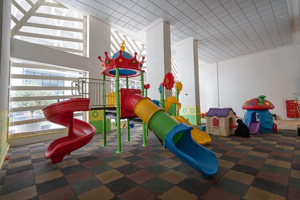 Higuests - Mon Reve Apartment Dubai Exterior photo